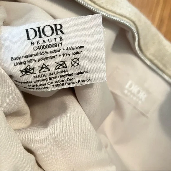 New DIOR Pouches - Picture 7 of 9